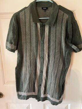 Express Men's Olive Knit Crew Sweater